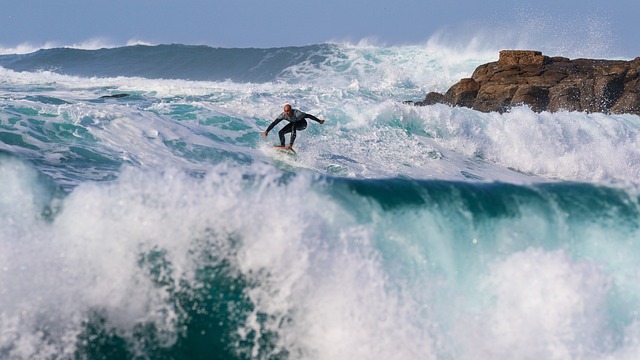 Todo lo que necesitas saber sobre el leash para tabla de surf